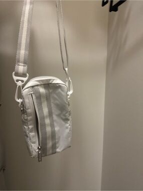 Lesportsac Spectator Cool Grey mini web crossbody